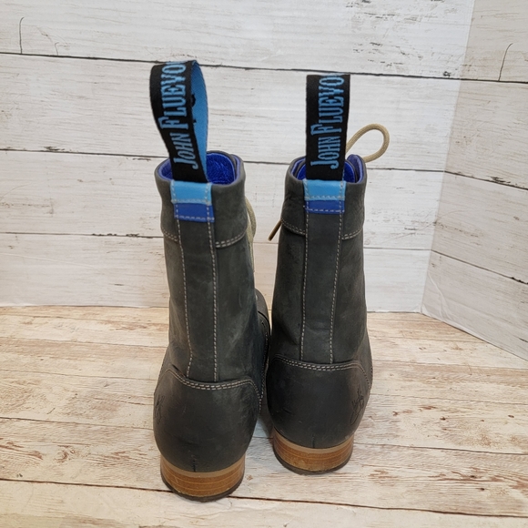 John Fluevog D-D-F-T BBC radio classic  lace up boots - Picture 5 of 15